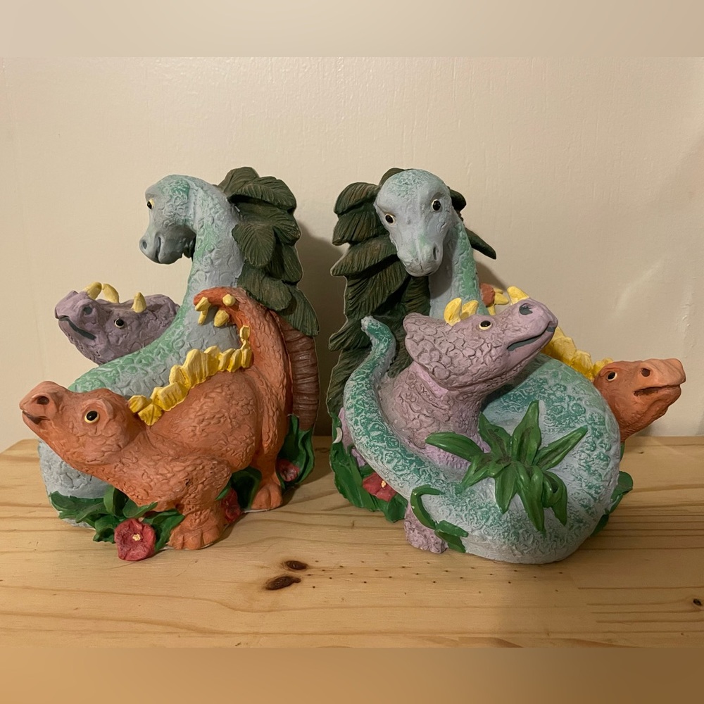 Dinosaur Bookends